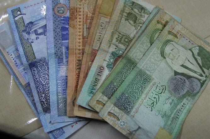 ヨルダンディナールCurrency: Jordanian Dinar