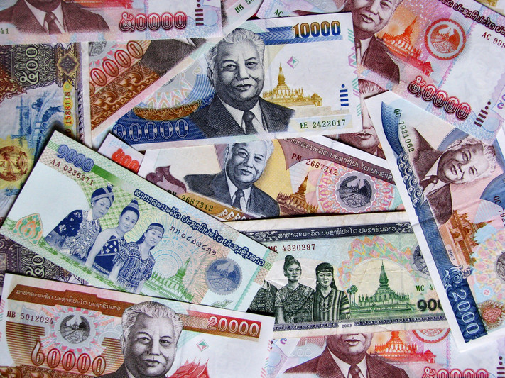 ラオスキープLao Kip (LAK) = 100 cents. Paper notes are ...